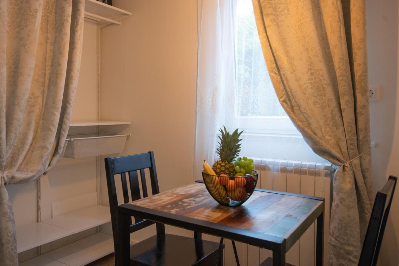 Wellness Studio D'Or - Exclusive New Apartment With Whirlpool, Sauna, Sunny Terrace, Private Parking Poreč Buitenkant foto